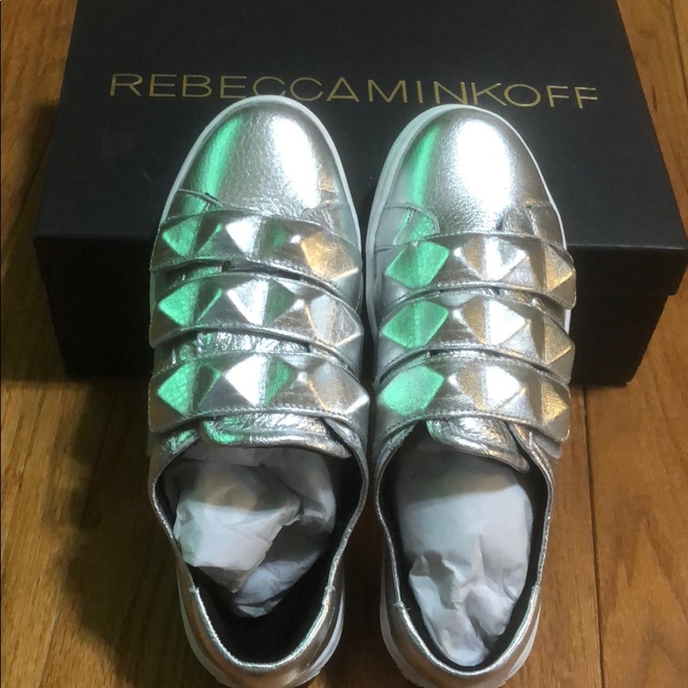 Rebecca minkoff sneaker size 7